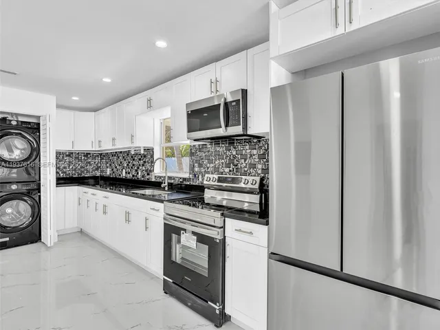 $3,500 | 3354 Northwest 50th Street, Unit 3354, Miami, FL 33142