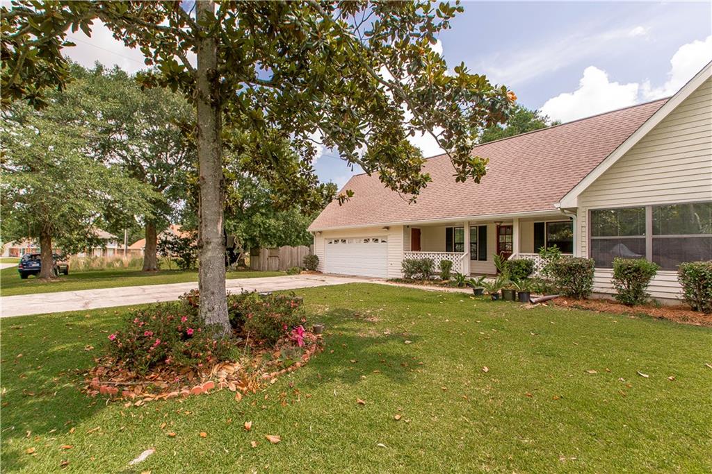 2046 Old River Road Slidell, LA 70461 - Photo 3 of 25 Gallery Image 3