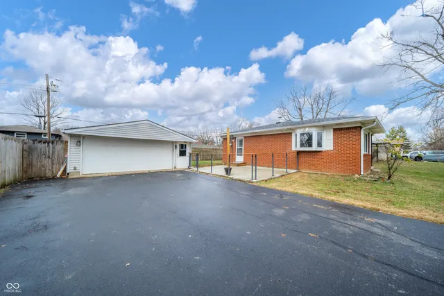 $234,900 | 3124 South Richardt Avenue, Indianapolis, IN 46239