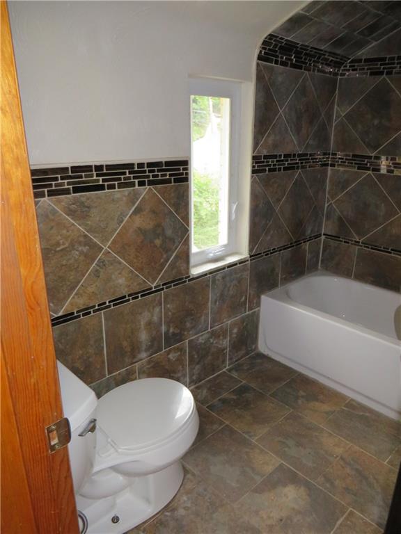 137 Poplar Ridge Road Penn Hills, PA 15235 - Photo 11 of 25 Another full bath photo