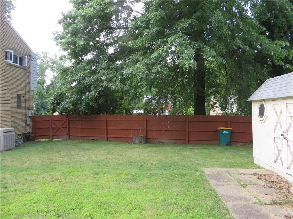 137 Poplar Ridge Road Penn Hills, PA 15235 - Photo 20 of 25 Another shot of yard