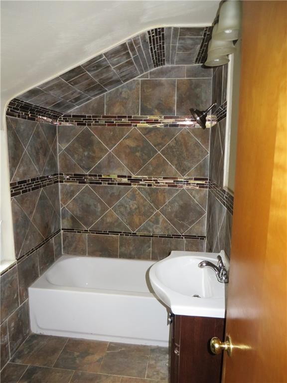 137 Poplar Ridge Road Penn Hills, PA 15235 - Photo 10 of 25 Custom ceramic work in full bath