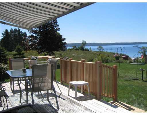 21 Samoset Road Rockland, ME 04841 - Photo 8 of 11 Patio/Deck.