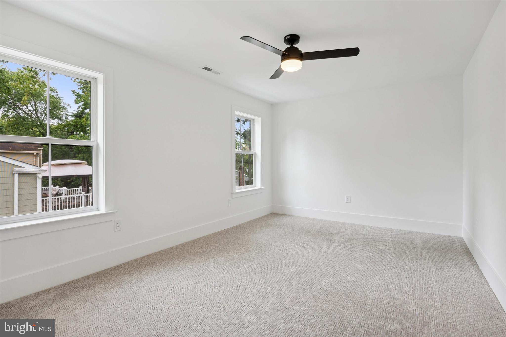 631 Pardee Lane Haddonfield, NJ 08033 - Photo 17 of 37 an empty room with a window