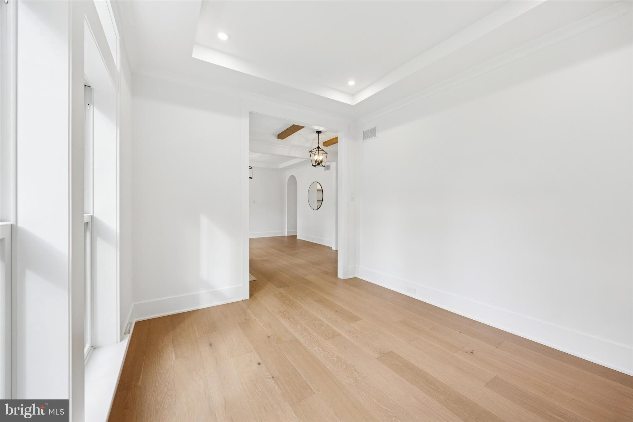 631 Pardee Lane Haddonfield, NJ 08033 - Photo 8 of 37 a view of empty room