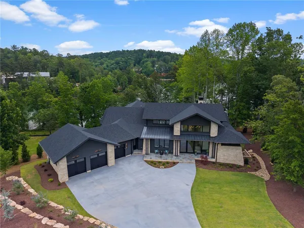 $5,899,000 | 213 Waterscape Drive, Six Mile, SC 29682