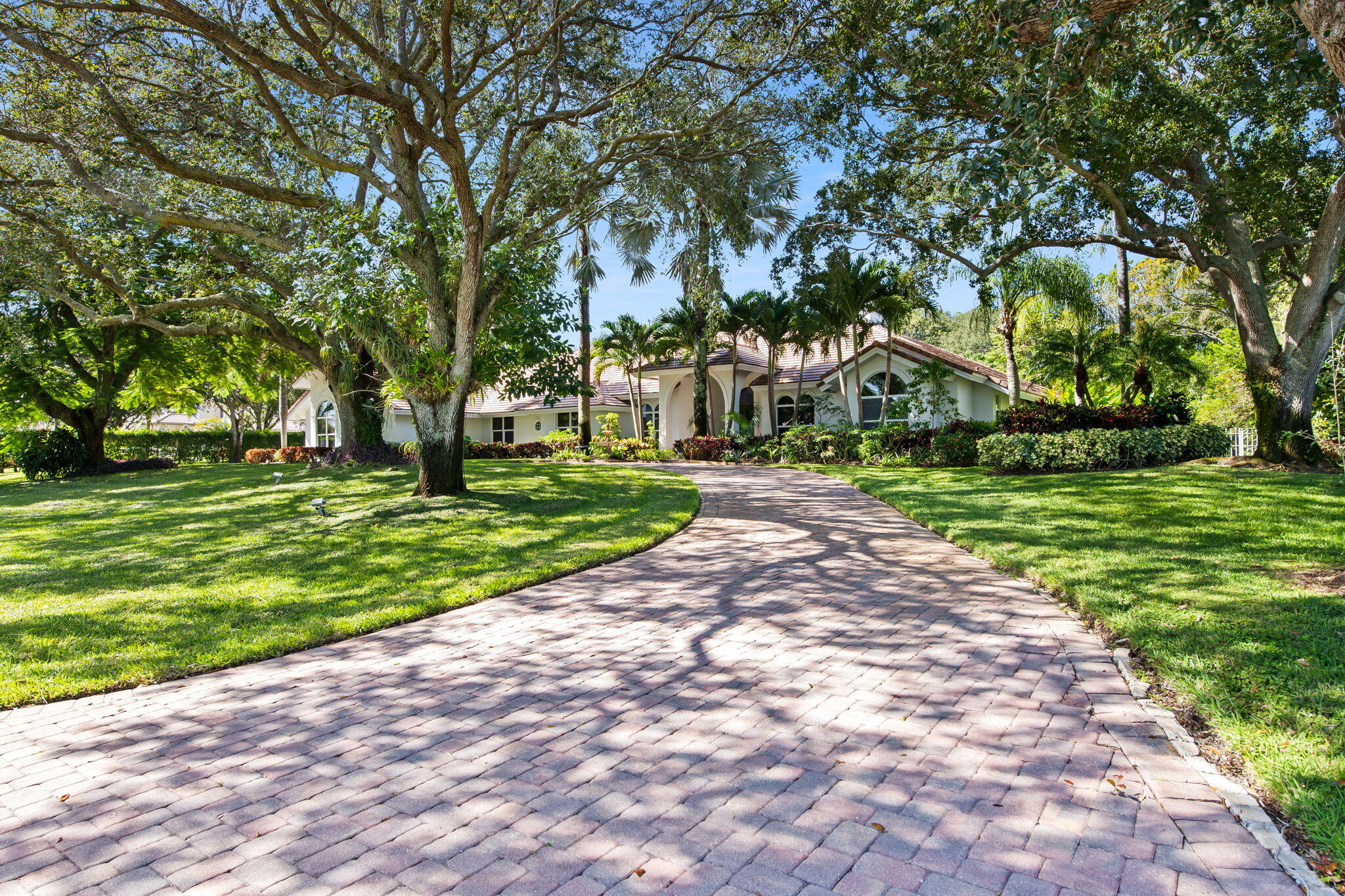 17888 Fieldbrook Circle East Boca Raton, FL 33496 - Photo 61 of 68 Driveway