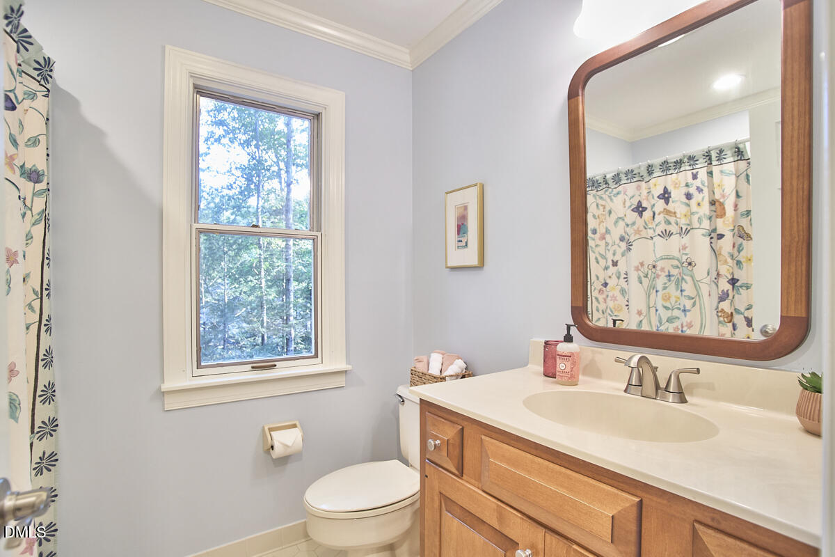 3105 Whitfield Road Chapel Hill, NC 27514 - Photo 53 of 77 Upstairs Bathroom