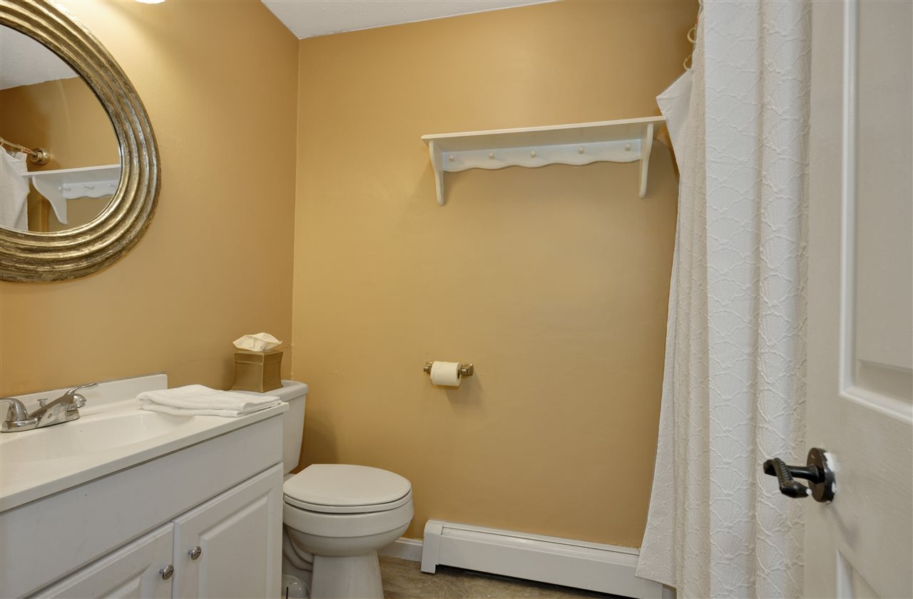 87 Shelburne Road, Unit 87 Merrimack, NH 03054 - Photo 12 of 19