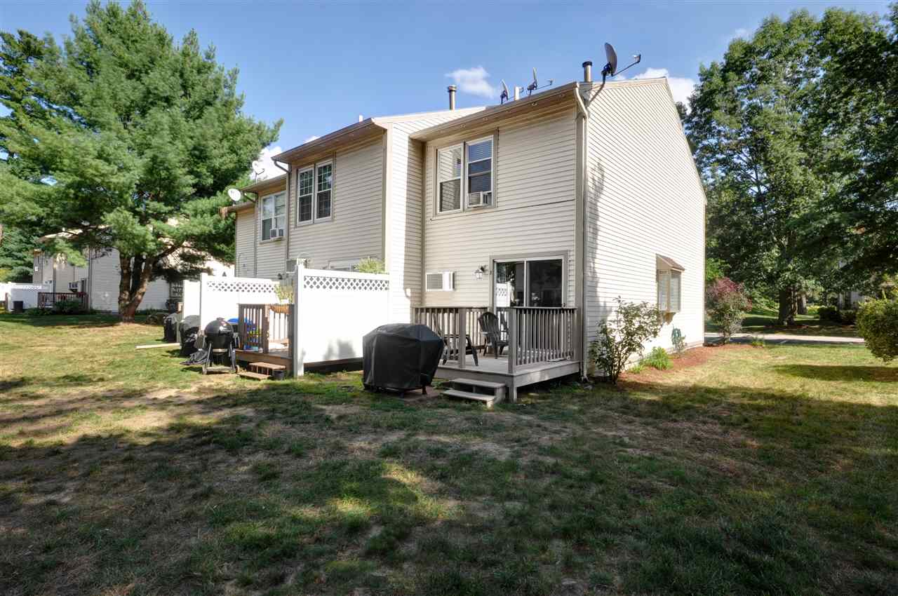 87 Shelburne Road, Unit 87 Merrimack, NH 03054 - Photo 16 of 19