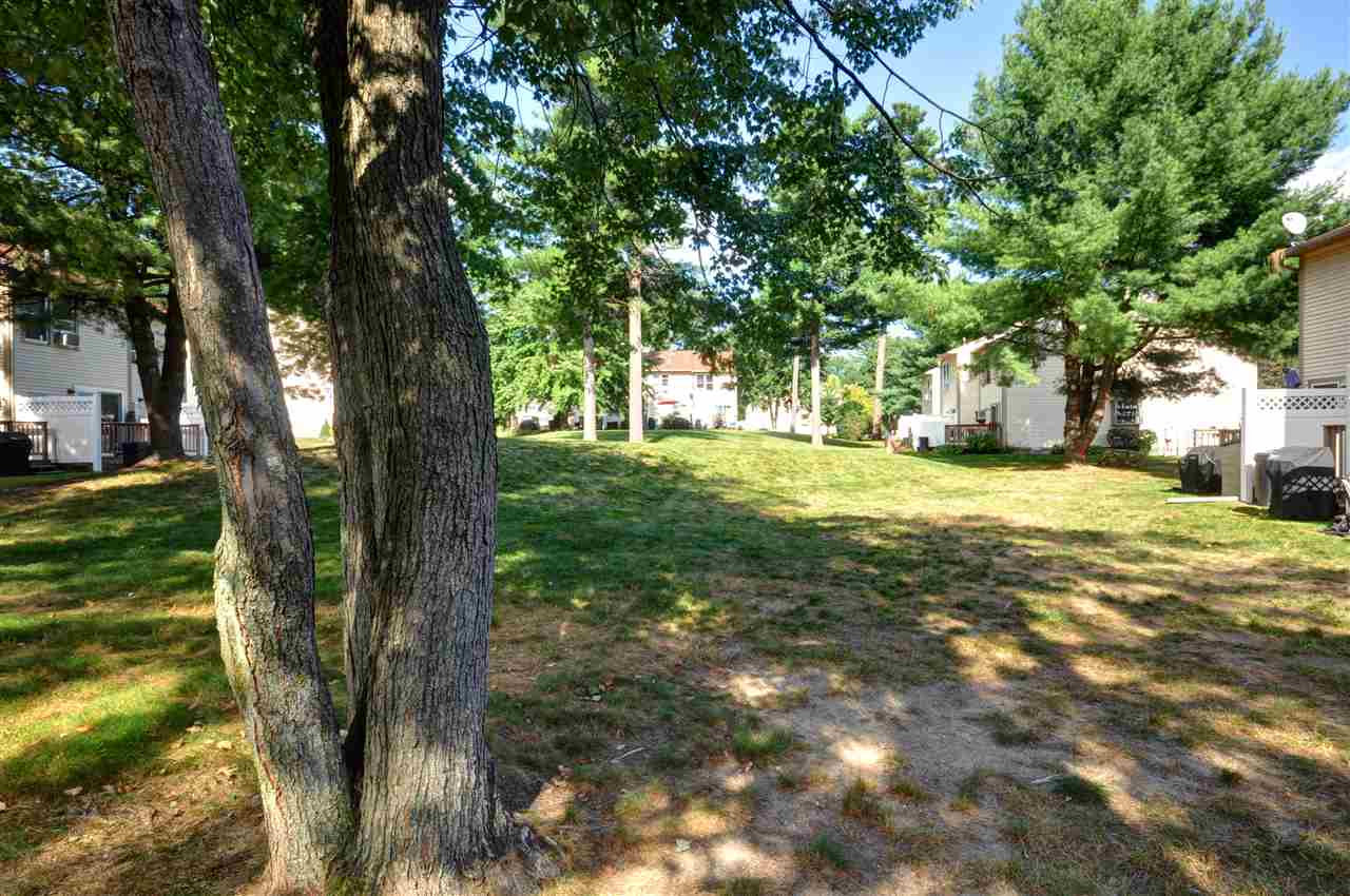 87 Shelburne Road, Unit 87 Merrimack, NH 03054 - Photo 18 of 19