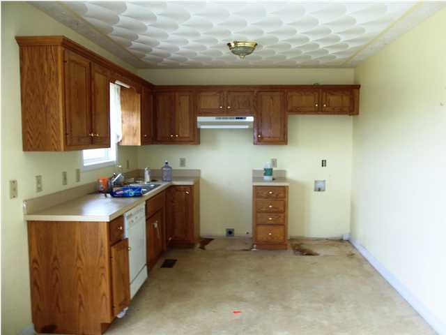 83 Farm View Drive Springfield, KY 40069 - Photo 3 of 8 Additional Photo