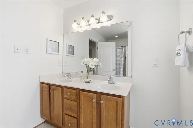 $569,950 | 2025 Babbling Brooke Lane, Mechanicsville, VA 23111