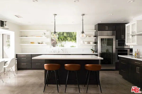 $2,495,000 | 2823 Moraga Drive, Los Angeles, CA 90077