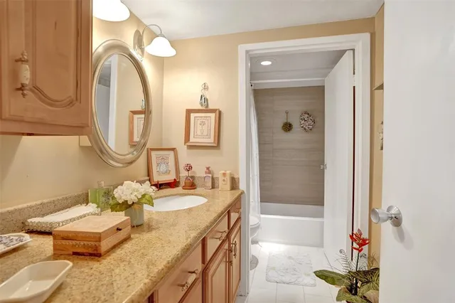 $225,000 | 8415 Forest Hills Drive, Unit 206, Coral Springs, FL 33065