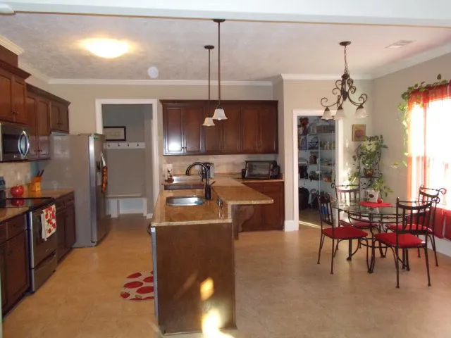 $2,100 | 992 Watermark Drive, Evans, GA 30809