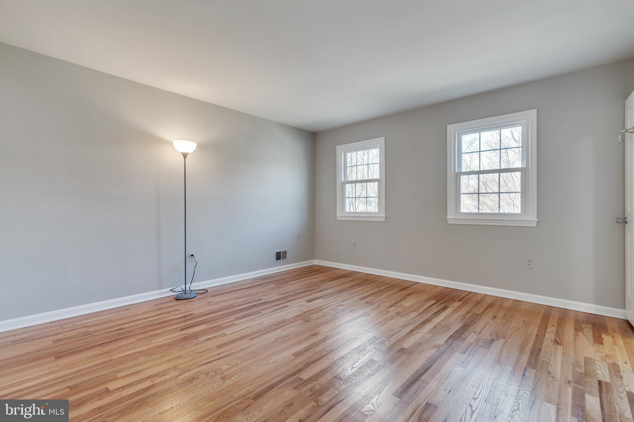 6005 Merryvale Court Springfield, VA 22152 - Photo 12 of 30