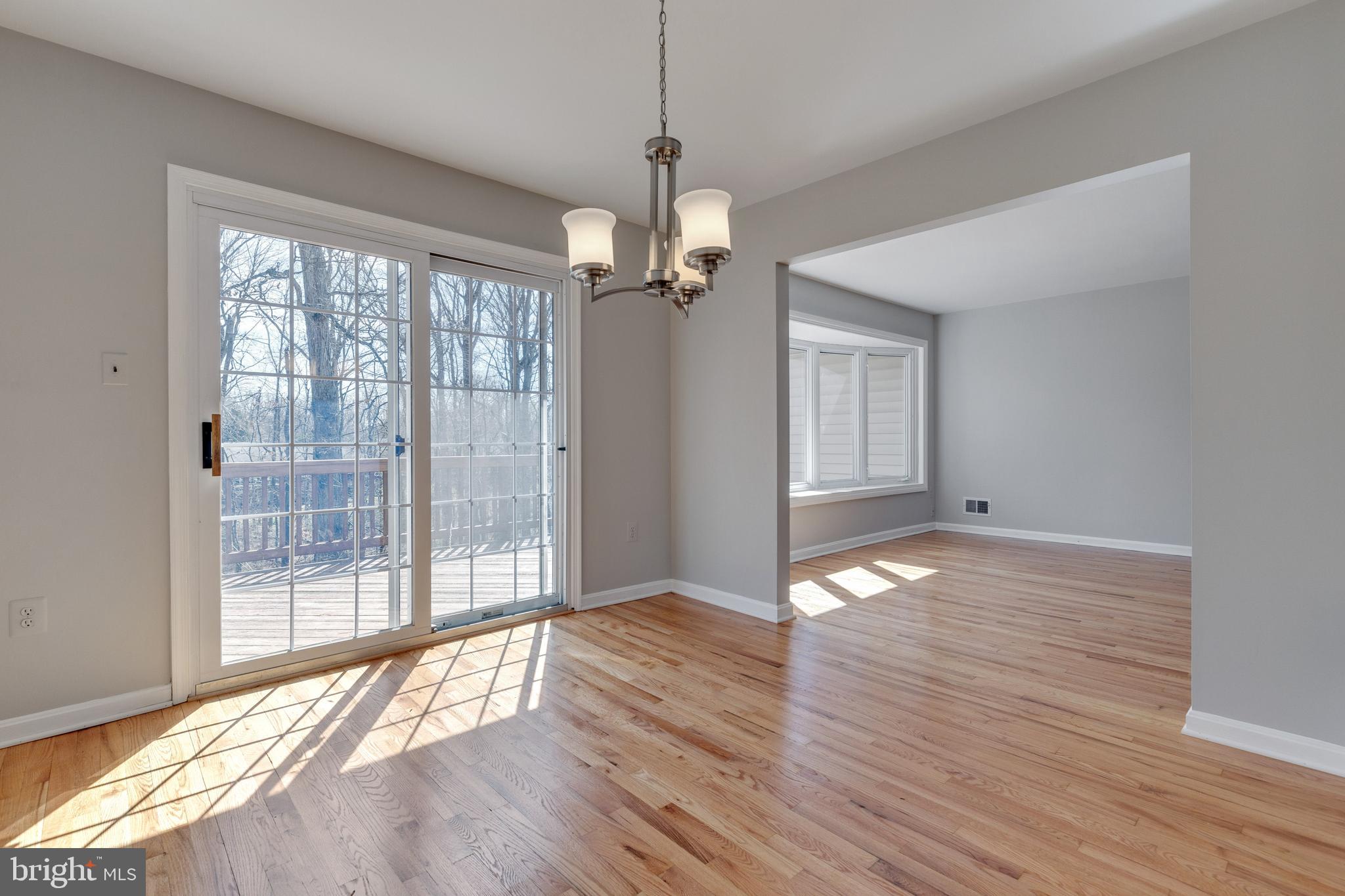 6005 Merryvale Court Springfield, VA 22152 - Photo 8 of 30