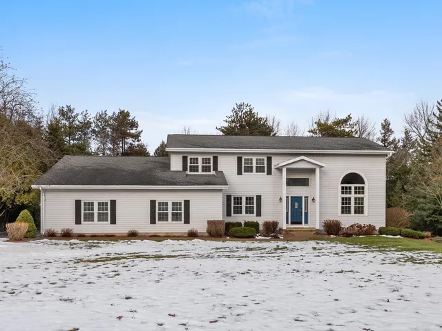 $585,900 | 7351 Pine Grove Lane, Two Rivers, WI 54241