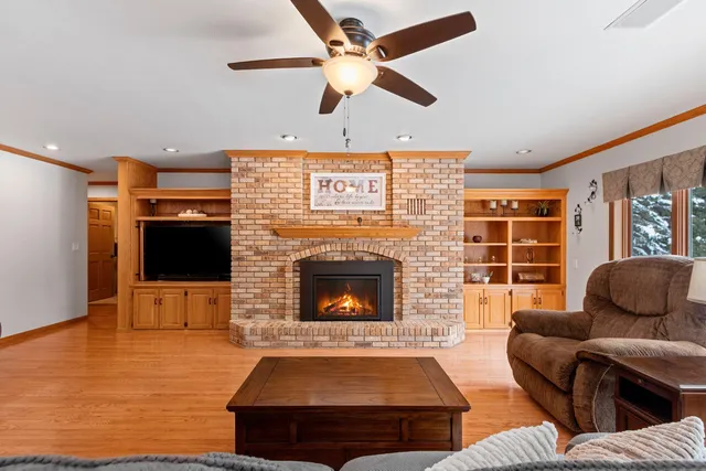 $585,900 | 7351 Pine Grove Lane, Two Rivers, WI 54241