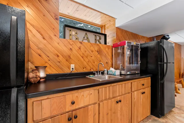 $585,900 | 7351 Pine Grove Lane, Two Rivers, WI 54241