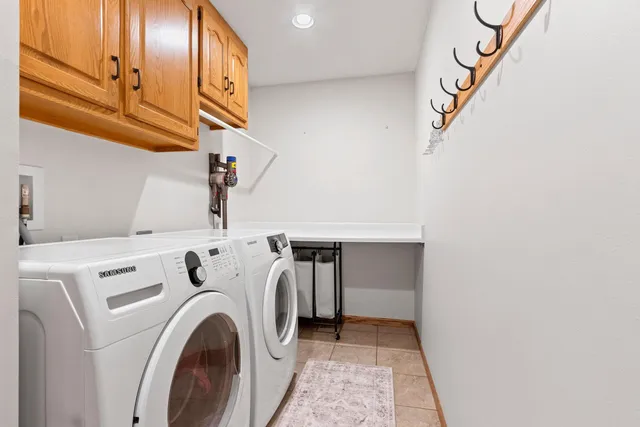 $585,900 | 7351 Pine Grove Lane, Two Rivers, WI 54241