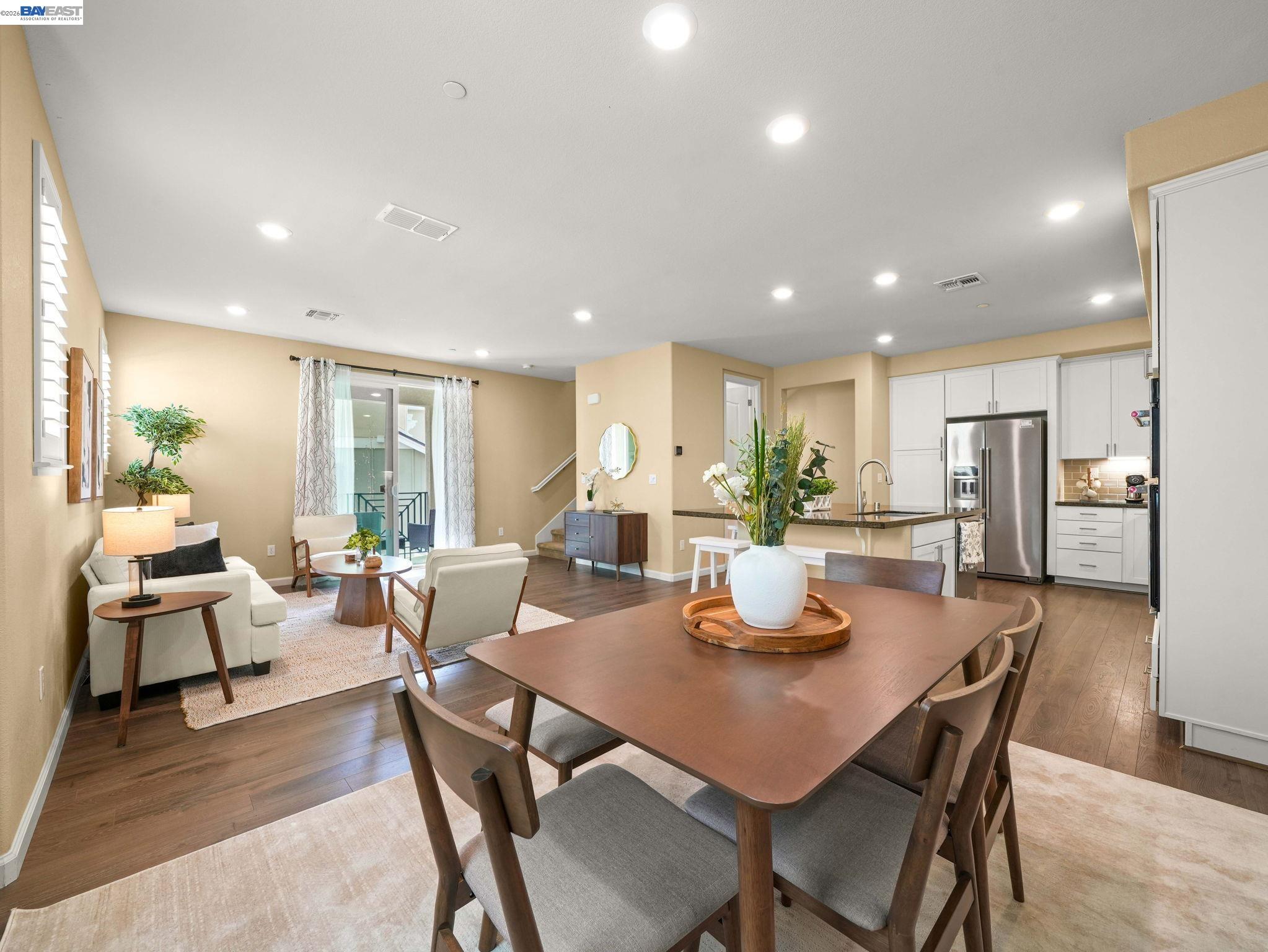 7045 Coombsville Loop Dublin, CA 94568 - Photo 9 of 30