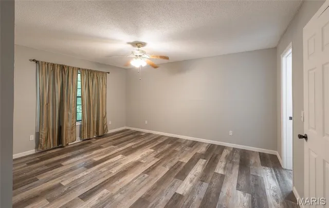 $159,000 | 21582 Private Drive 8496, Newburg, MO 65550