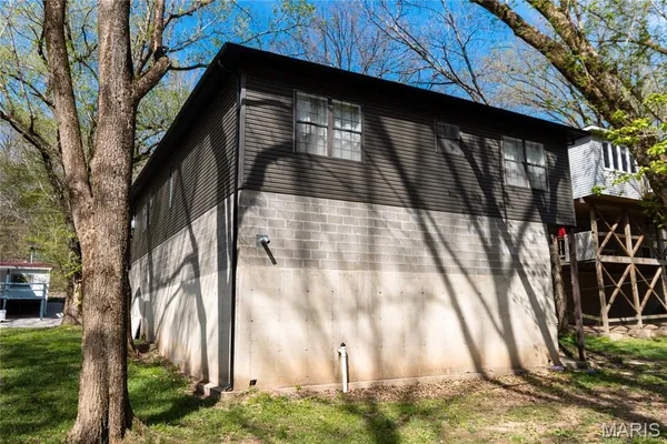 $159,000 | 21582 Private Drive 8496, Newburg, MO 65550