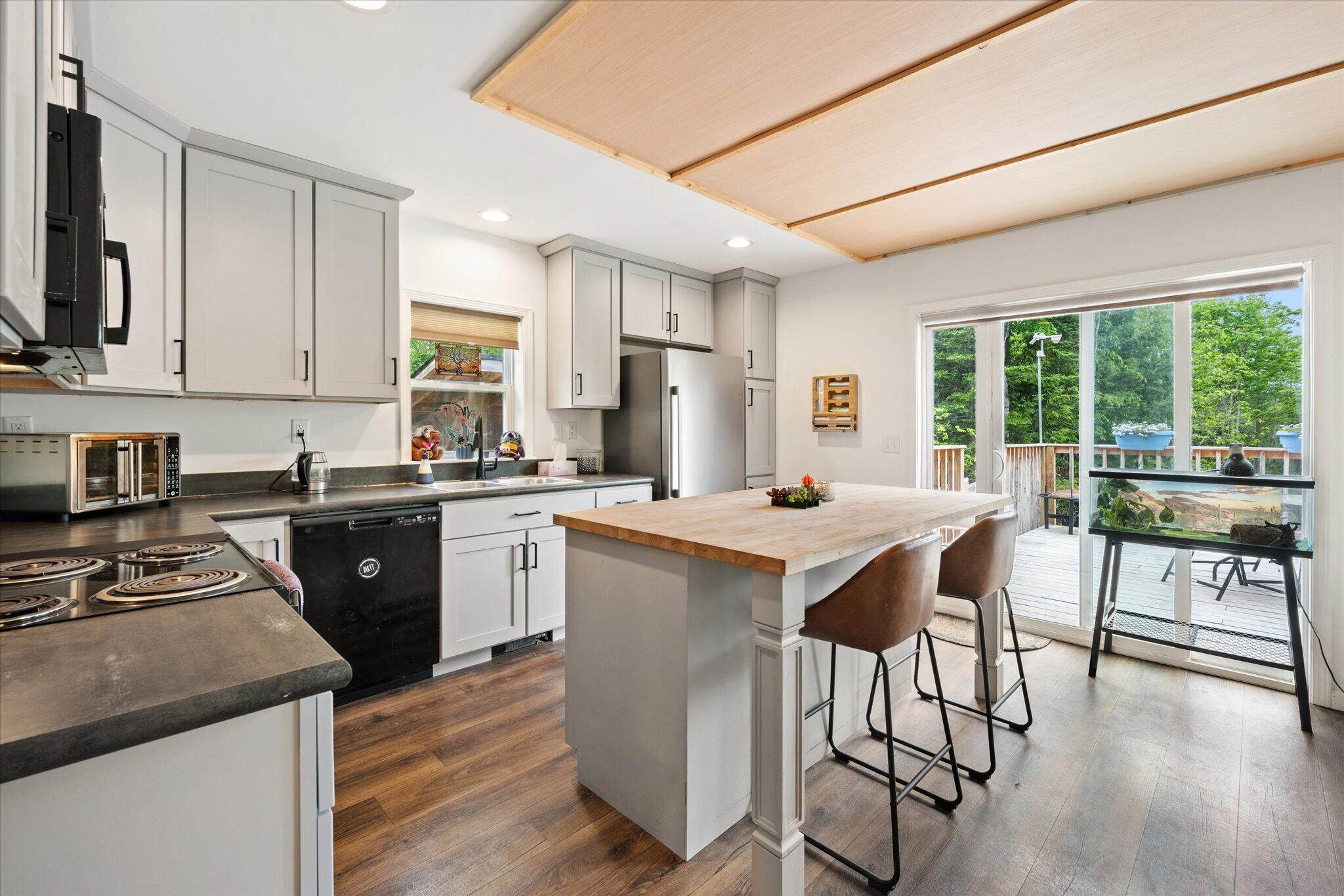 89 Wickett Farm Road Bucksport, ME 04416 - Photo 6 of 44 06-Kitchen