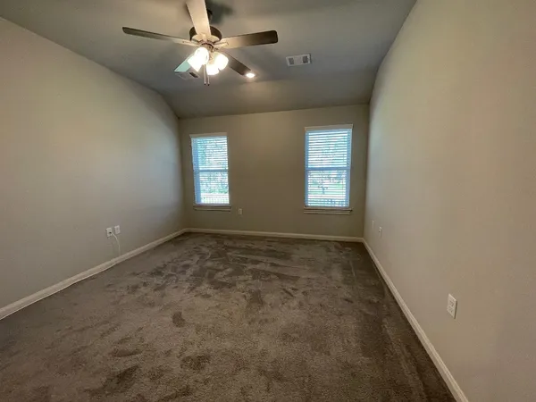 $1,800 | 13089 Vega Court, Willis, TX 77318