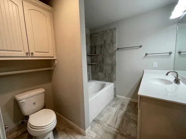 $1,800 | 13089 Vega Court, Willis, TX 77318