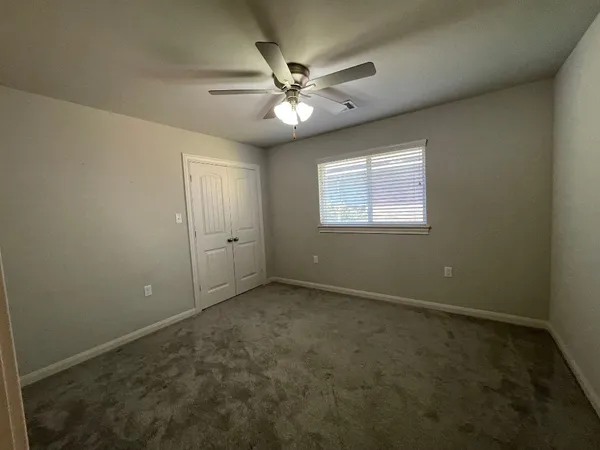 $1,800 | 13089 Vega Court, Willis, TX 77318