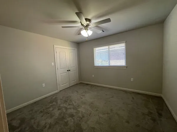 $1,800 | 13089 Vega Court, Willis, TX 77318