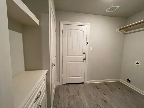 $1,800 | 13089 Vega Court, Willis, TX 77318