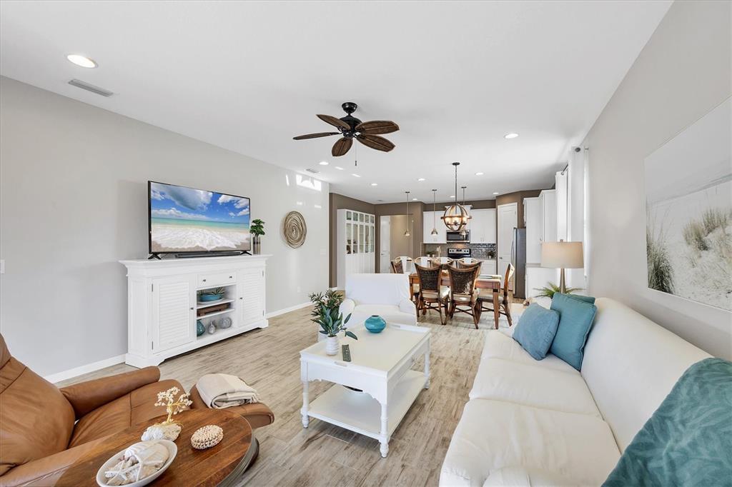 11516 Renaissance Boulevard Venice, FL 34293 - Photo 17 of 94