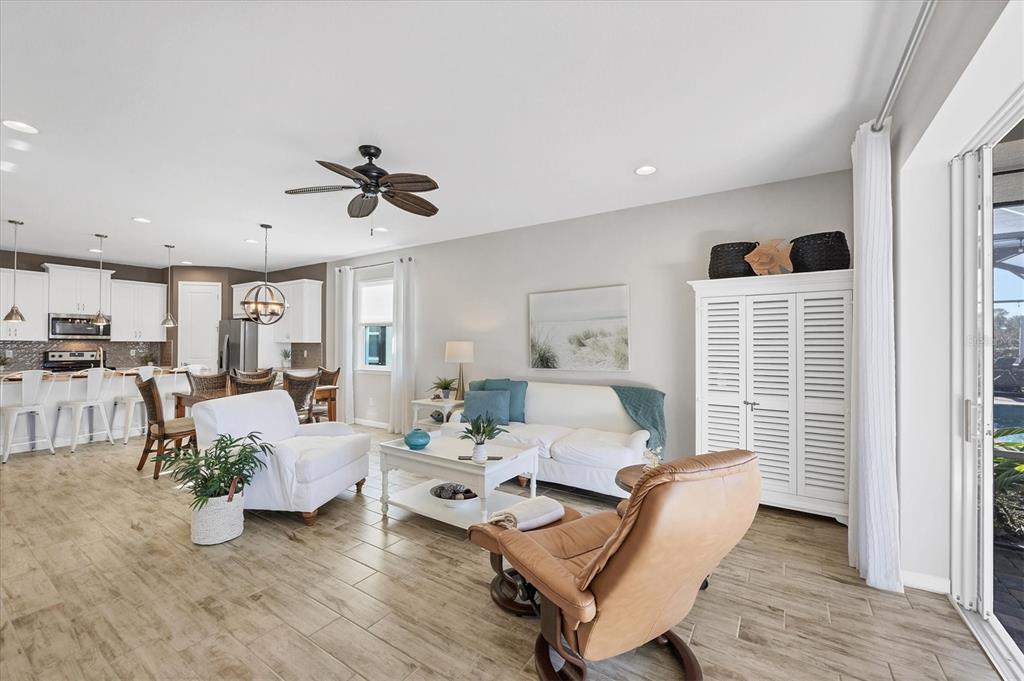 11516 Renaissance Boulevard Venice, FL 34293 - Photo 20 of 94