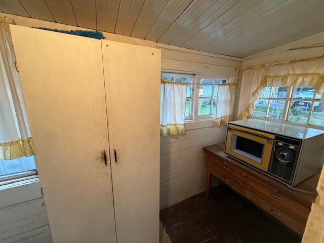 1189 Freshwater Road Freshwater, CA 95503 - Photo 25 of 33 IMG_5133