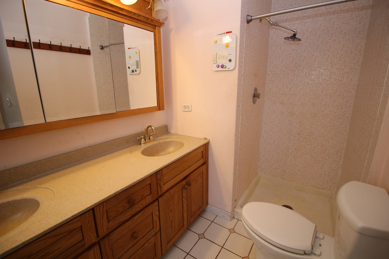 173 Stonegate Road Trout Valley, IL 60013 - Photo 14 of 31