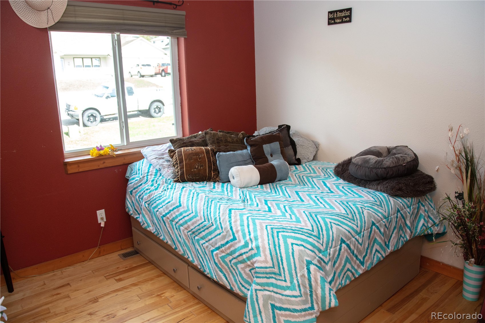 1368 Juniper Road Meeker, CO 81641 - Photo 12 of 31 Gallery Image 12