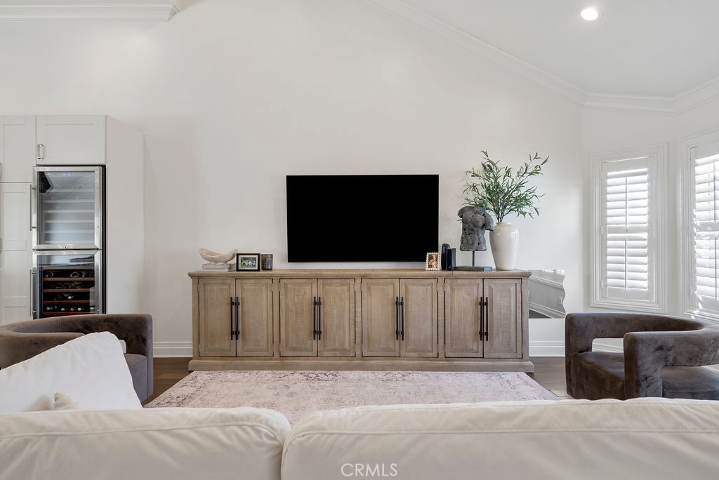 7049 Armstrong Place Rancho Cucamonga, CA 91701 - Photo 7 of 69