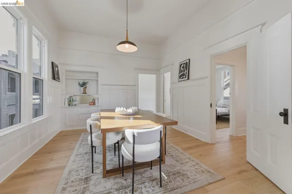 $1,100,000 | 523 25th Street, Oakland, CA 94612