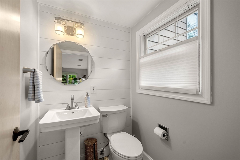 120 Powers Road Sudbury, MA 01776 - Photo 6 of 42
