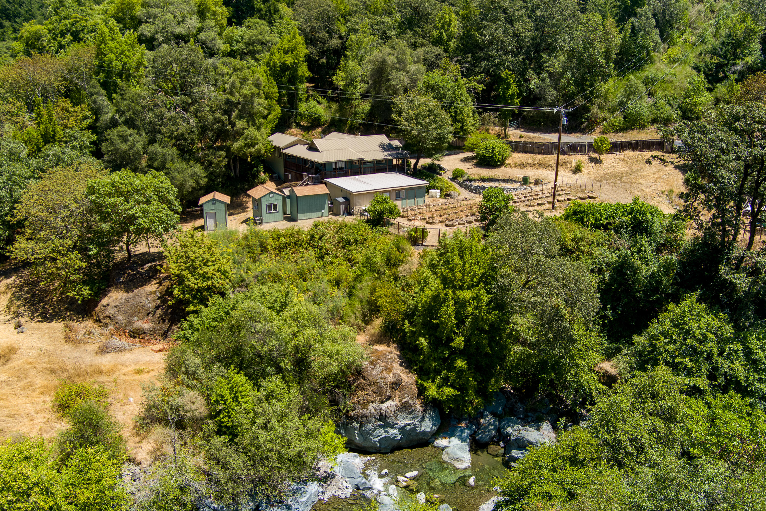 1250 Zenia Bluff Road Alderpoint, CA 95511 - Photo 7 of 73