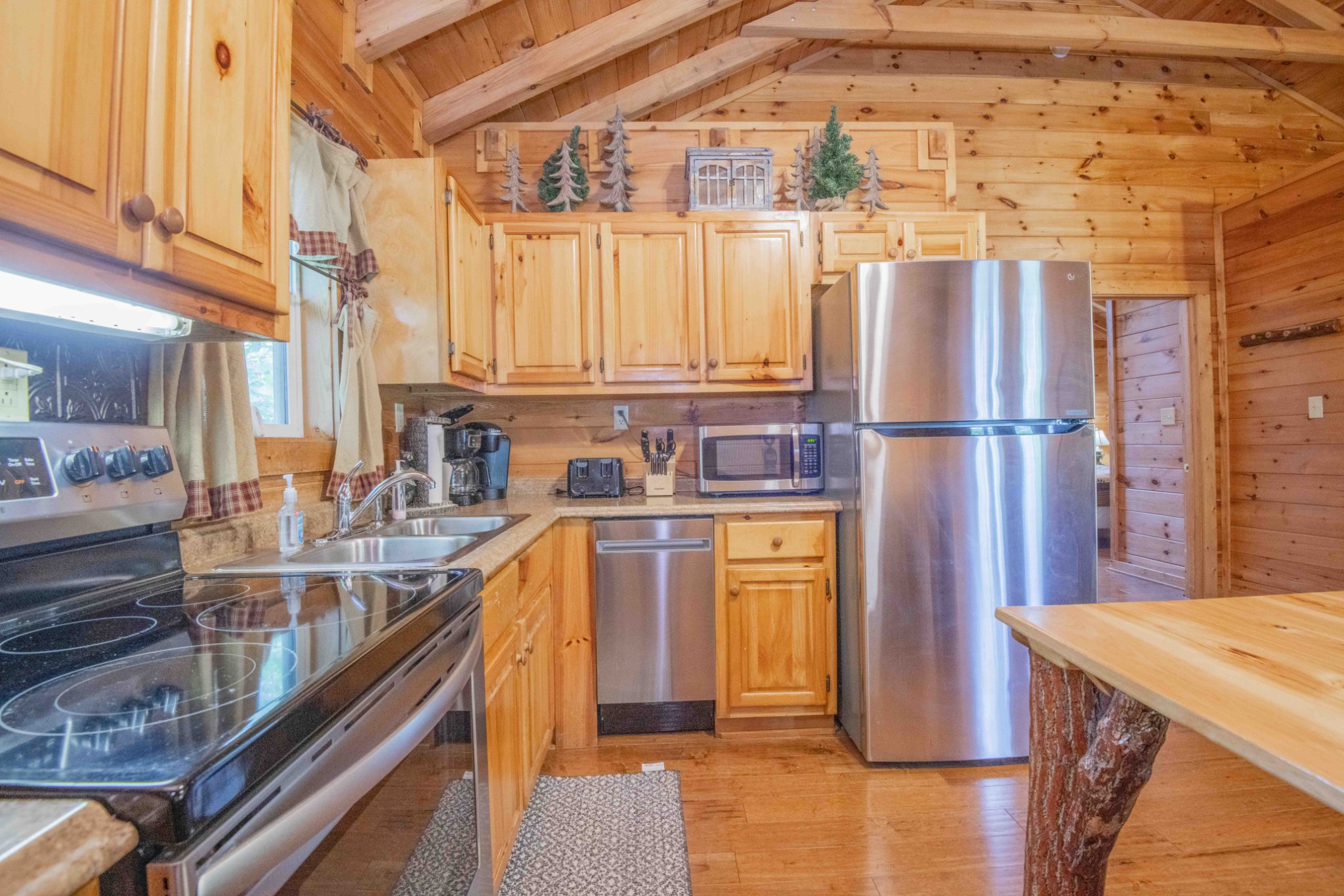 1615 Paradise Ridge Drive Sevierville, TN 37862 - Photo 8 of 38