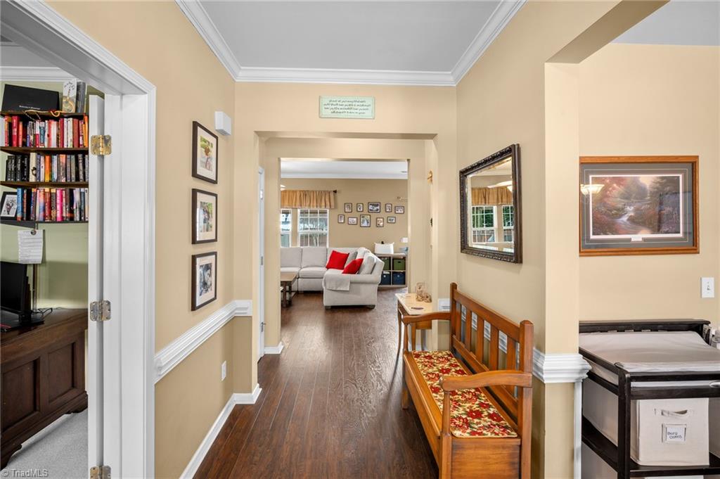 4236 Laurel Ridge Circle Winston-Salem, NC 27107 - Photo 8 of 34
