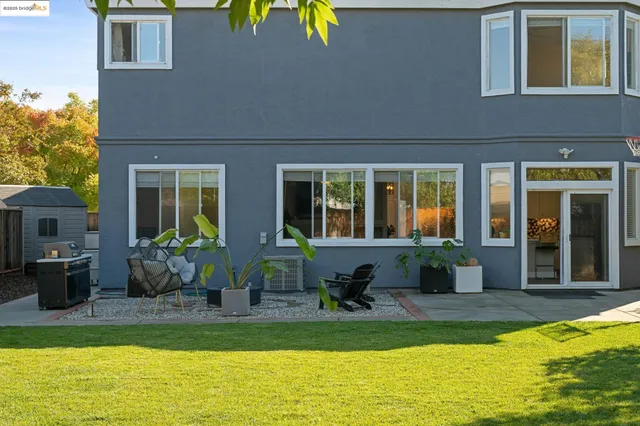 $858,500 | 568 Cattail Court, American Canyon, CA 94503