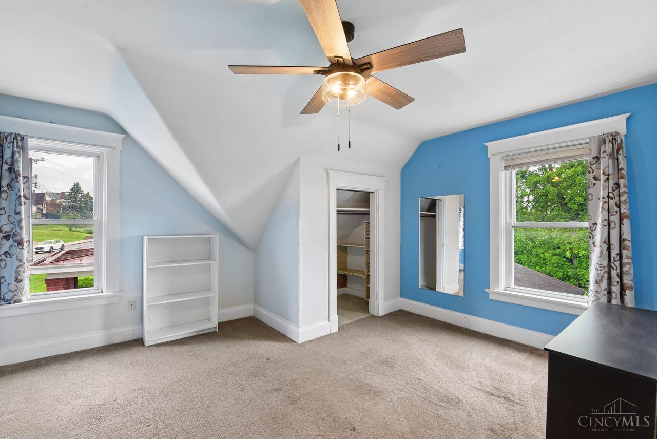 4375 North Bend Road Cincinnati, OH 45211 - Photo 21 of 28