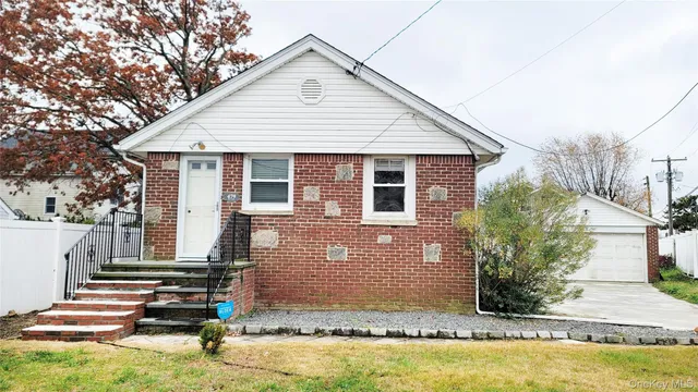 $599,000 | 469 River Street, Oceanside, NY 11572