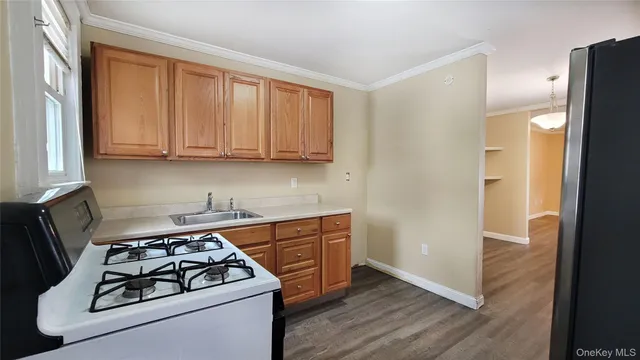 $599,000 | 469 River Street, Oceanside, NY 11572